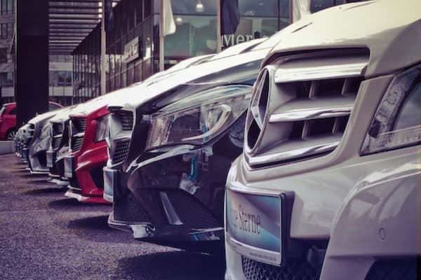 oferta y demanda en seguros de autos